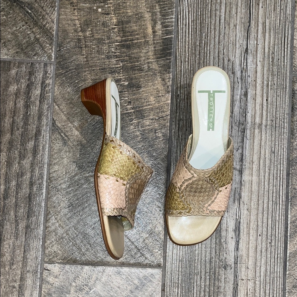 Trotter weaved leather Slide Sandals, some natural variation in color of leather